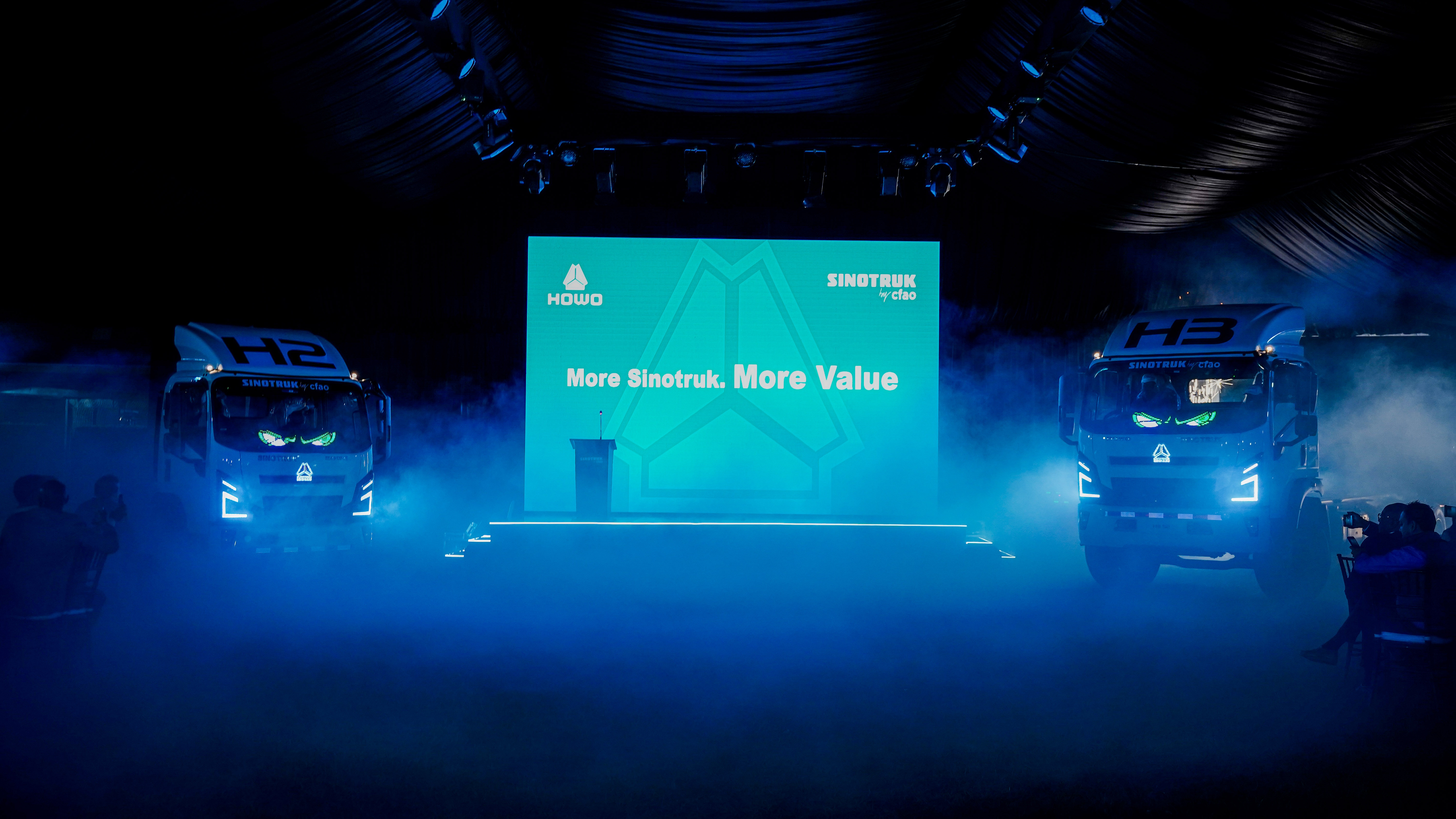 中国重汽成功举办HOWO-H2&H3轻卡产品发布会